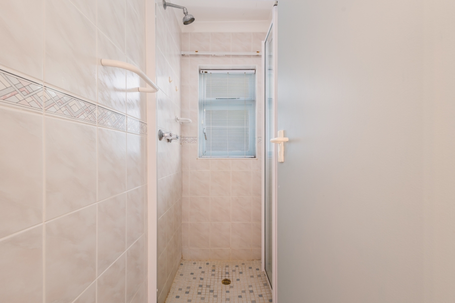 4 Bedroom Property for Sale in Seaside Longships Western Cape